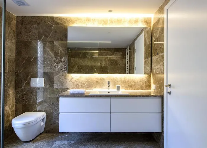 White House מלון